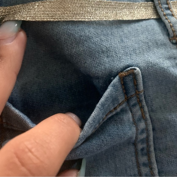 🍭3/$15 Oshkosh B’Gosh Baby Knit-Like Denim Overalls-9months - Picture 9 of 16